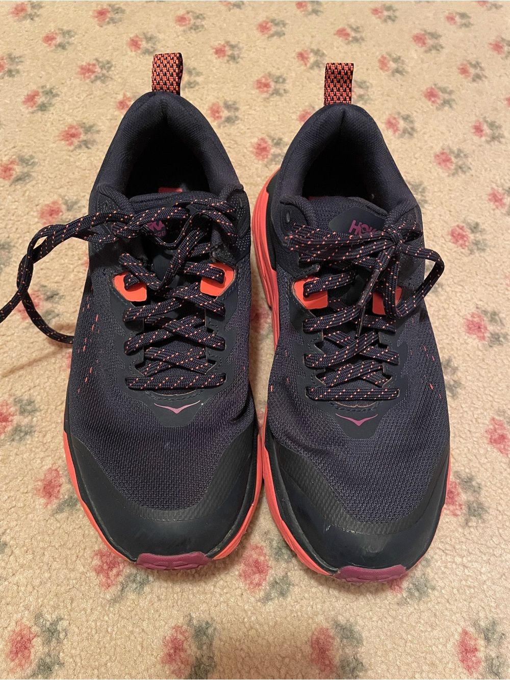 Women’s Hoka Running Shoes - Hoka One One 8D